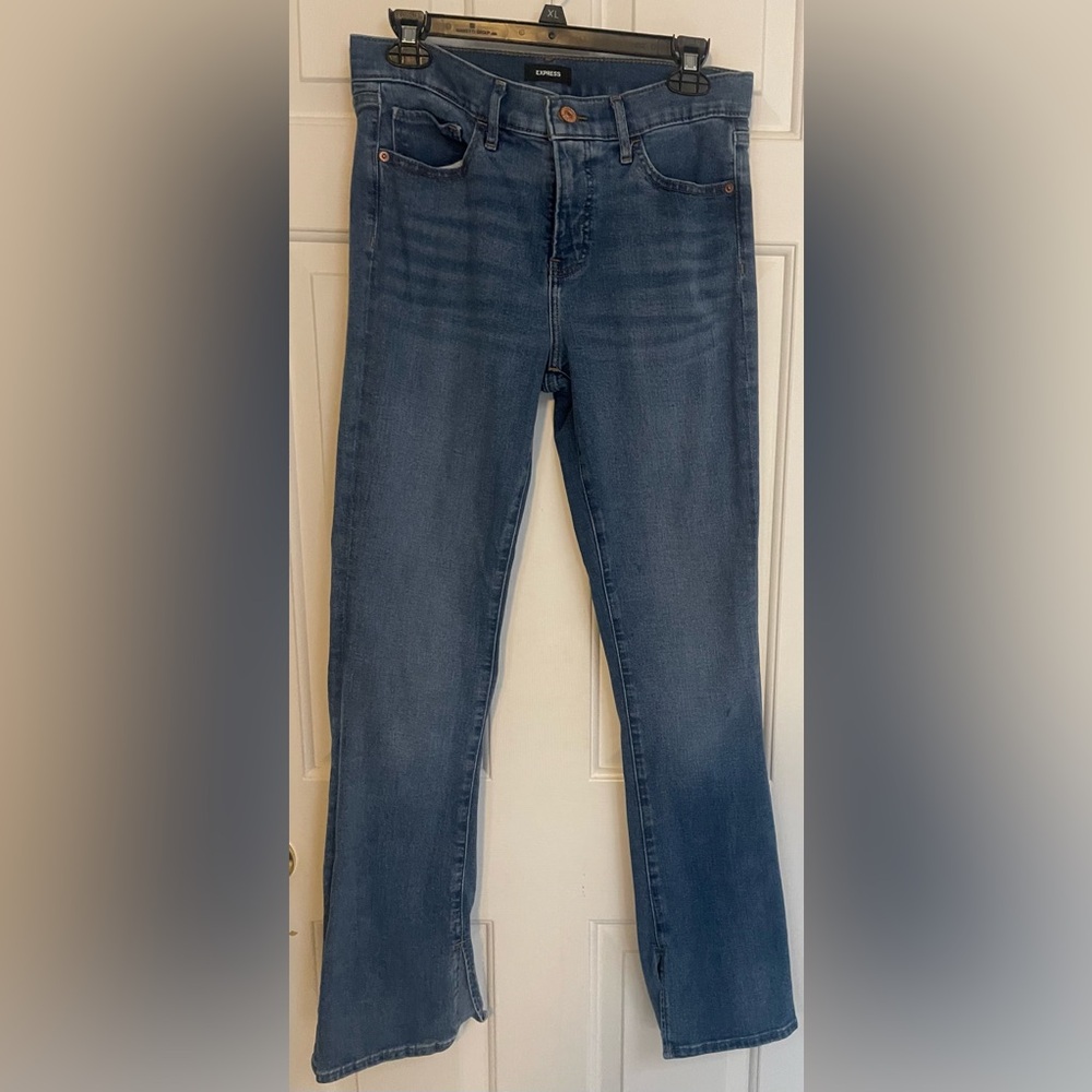 Express Women's Straight Leg Blue Jeans